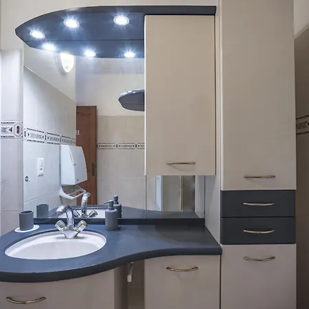 Le Logis De L'arc - 2 - 5min Hypercentre Apartamento Troyes